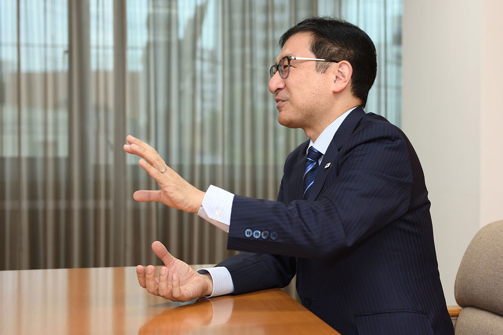 次の100年に向かって